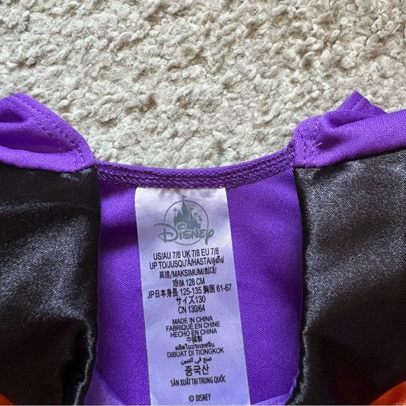Disney Store Minnie Mouse Halloween Witch Costume - Orange and Purple 7/8 World - Picture 5 of 6